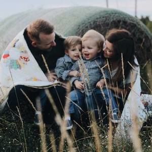 Meet your Posher, Sylvia